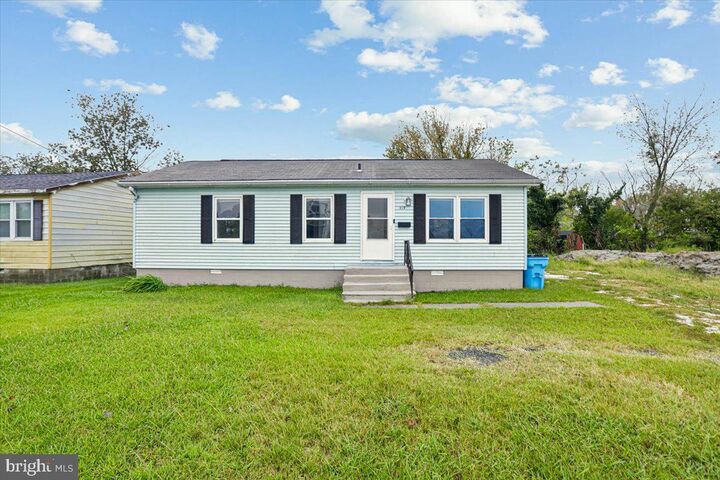 Property Photo:  319 W Chesapeake Avenue  MD 21817 