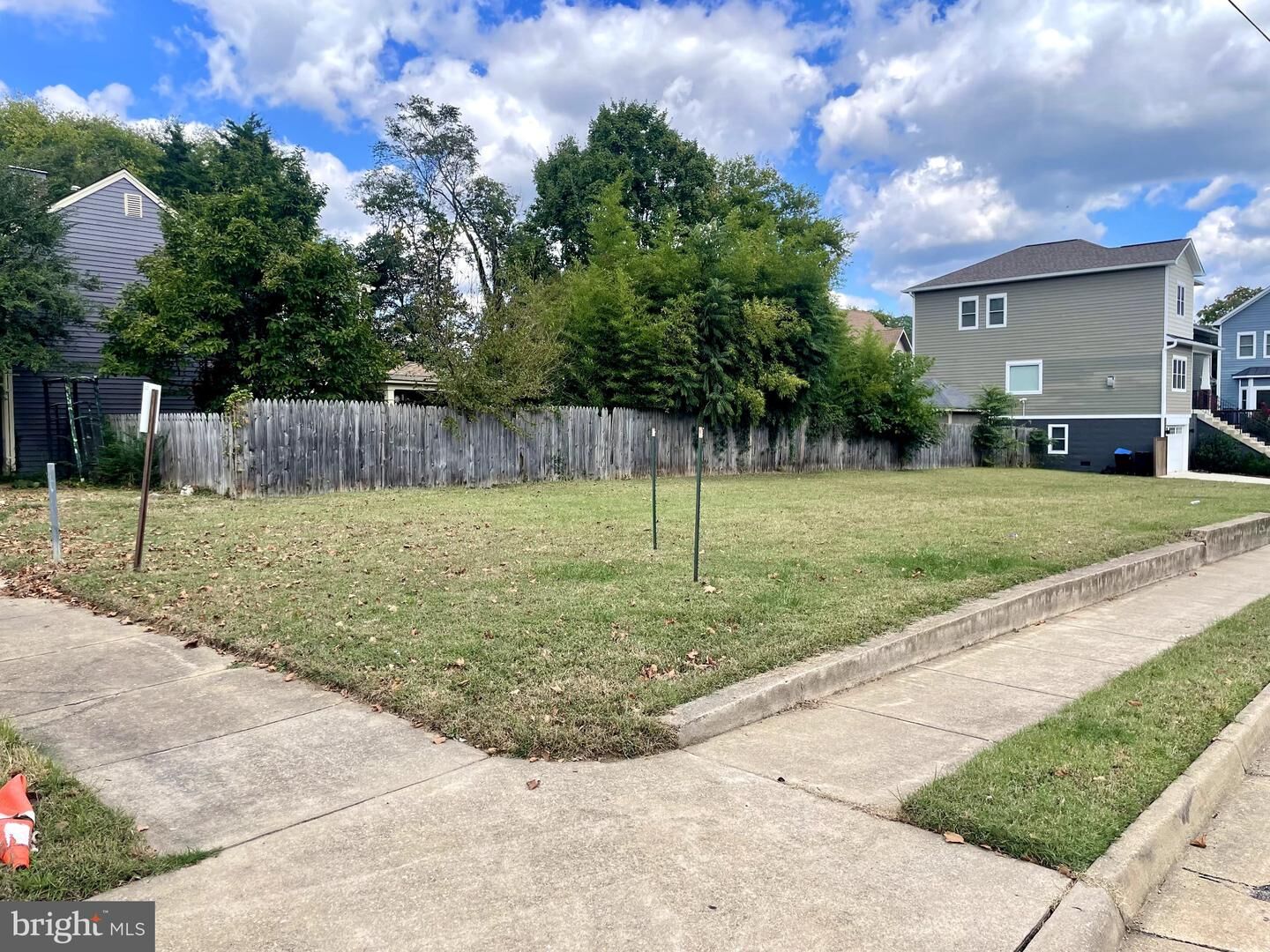 Property Photo:  201 Prince Edward Street  VA 22401 