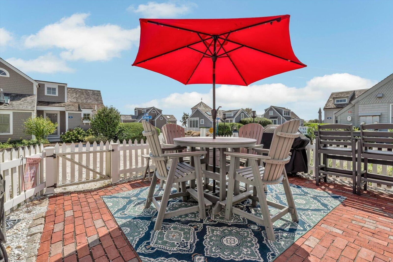 Property Photo:  2 Cliffside Lane Unit 2  MA 02649 