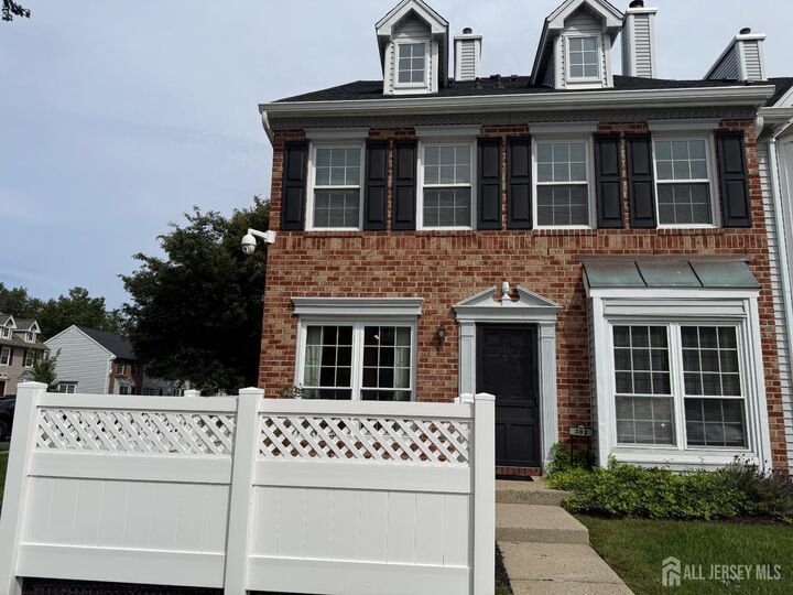 Property Photo:  382 Hadleigh Lane  NJ 08902 