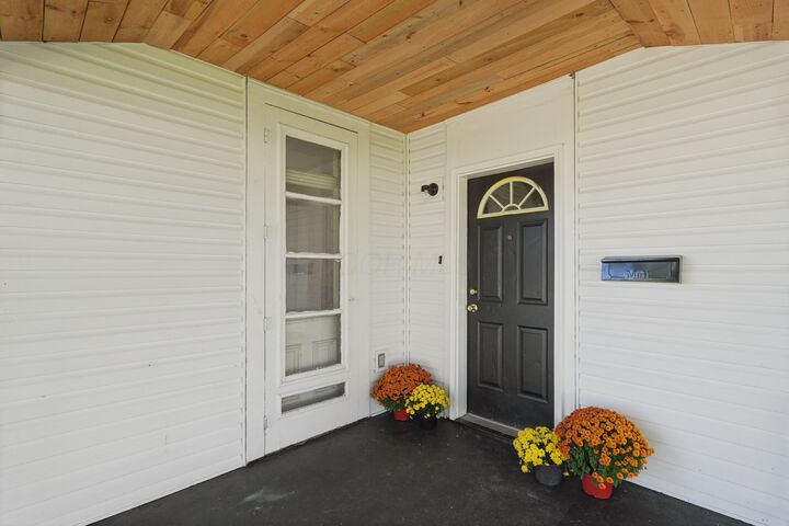 Property Photo: 13 Maple Street OH 43128