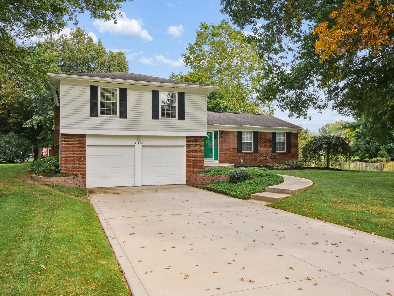 Property Photo:  11764 Village Drive  OH 43147 