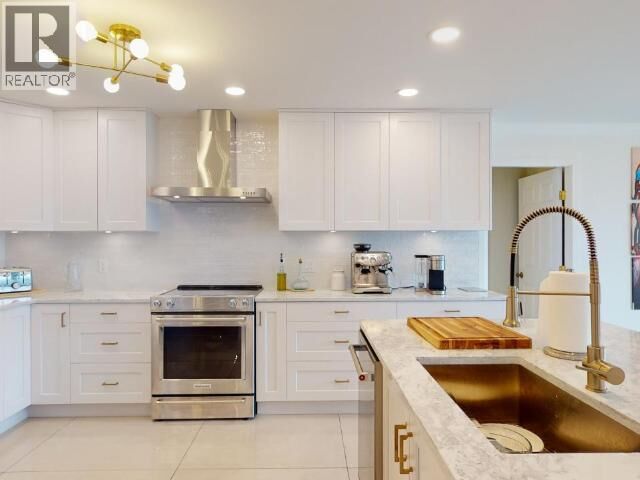 Property Photo:  2108 Mahood Road  BC V8A 0L3 