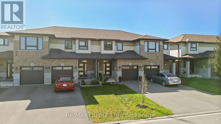 Property Photo:  46 Cottonwood Drive  ON K8N 0J2 