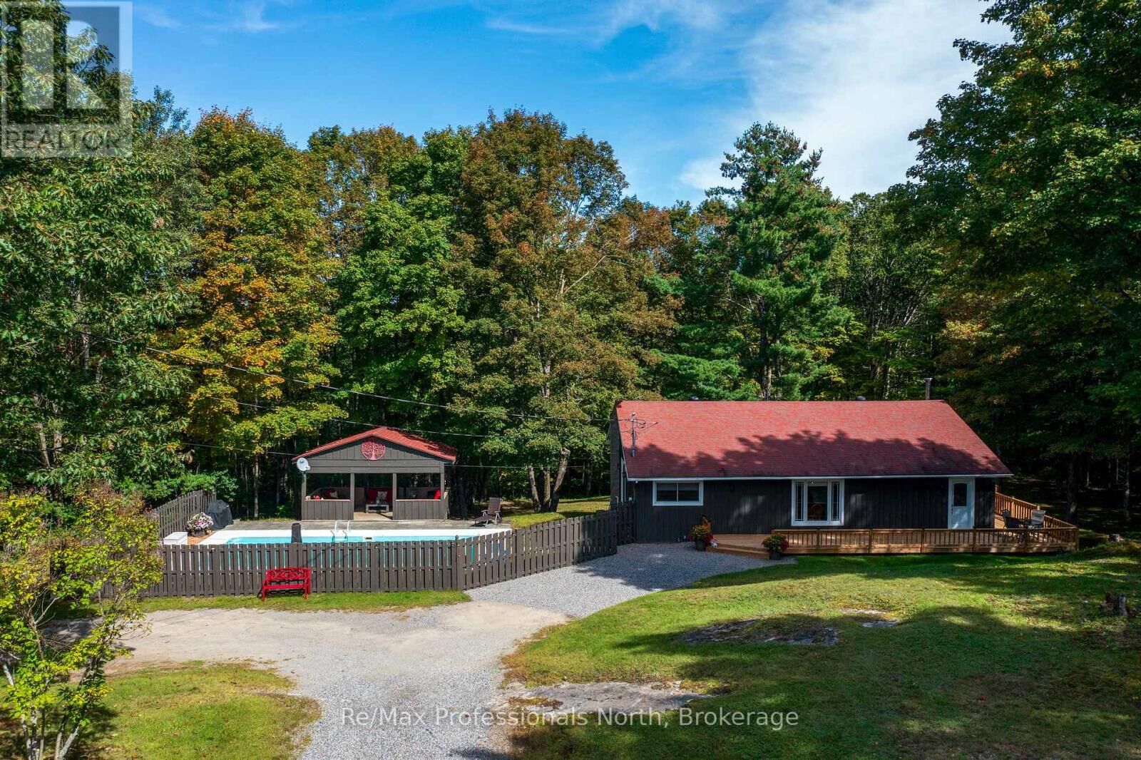 Property Photo: 3962 169 Muskoka Road ON P0B 1J0