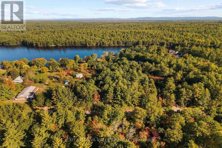 Property Photo:  1060B Rantz Road  ON K8H 2W8 