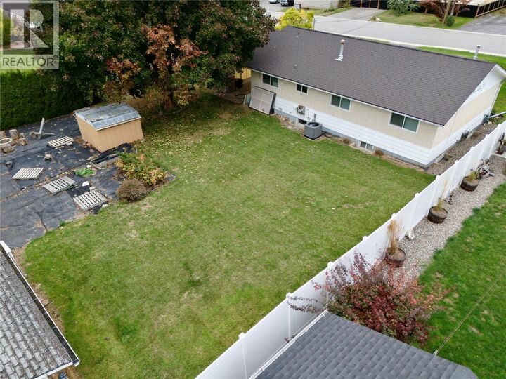 Property Photo:  2109 Cedar Street  BC V0B 1G5 