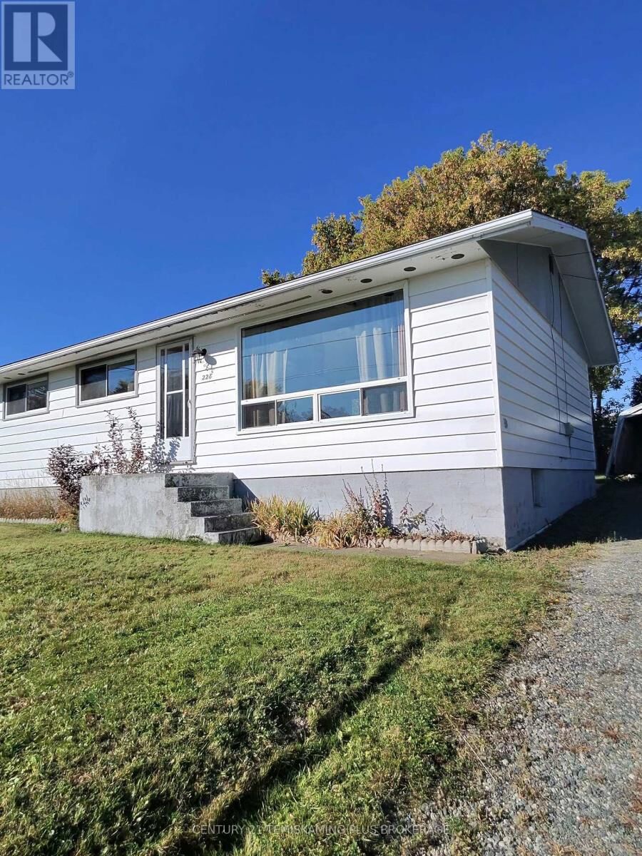 Property Photo: 228 Meridian Avenue ON P0J 1K0