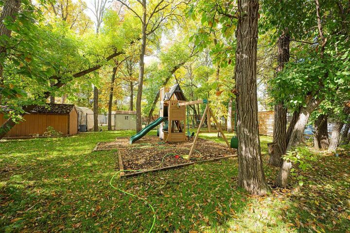 Photo de la propriété: 11 Oakfield Place MB R3R 2Z6