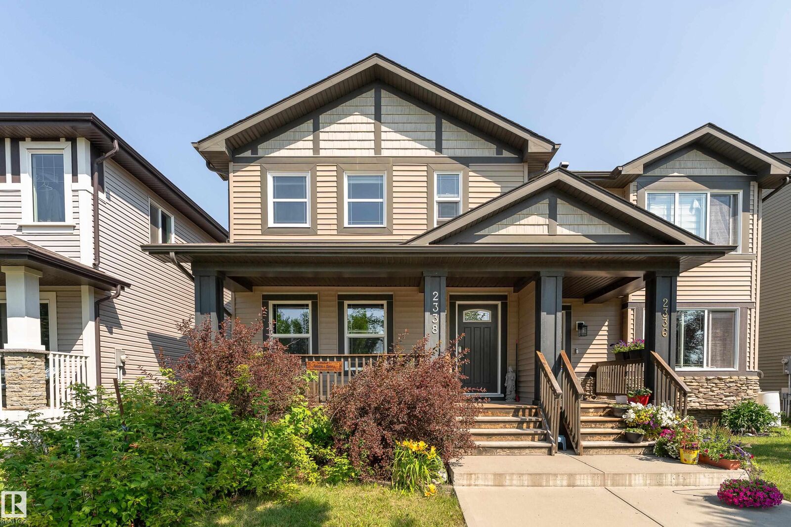 Property Photo: 2338 Glenridding Boulevard SW AB T6W 3K5