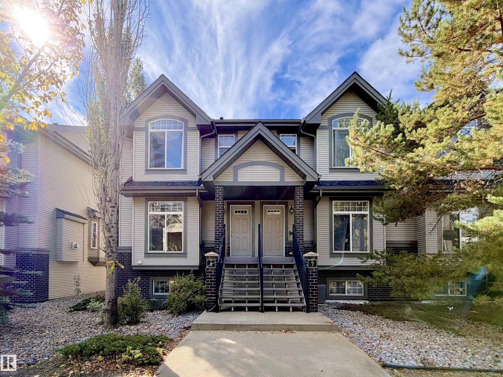 Property Photo:  4755 Terwillegar Common NW 8  AB T6R 3V6 