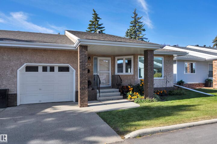 Property Photo:  17532 Callingwood Road NW  AB T5T 5P1 