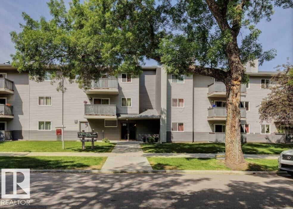 Property Photo: 10838 108 Street NW 109 AB T5H 3A6