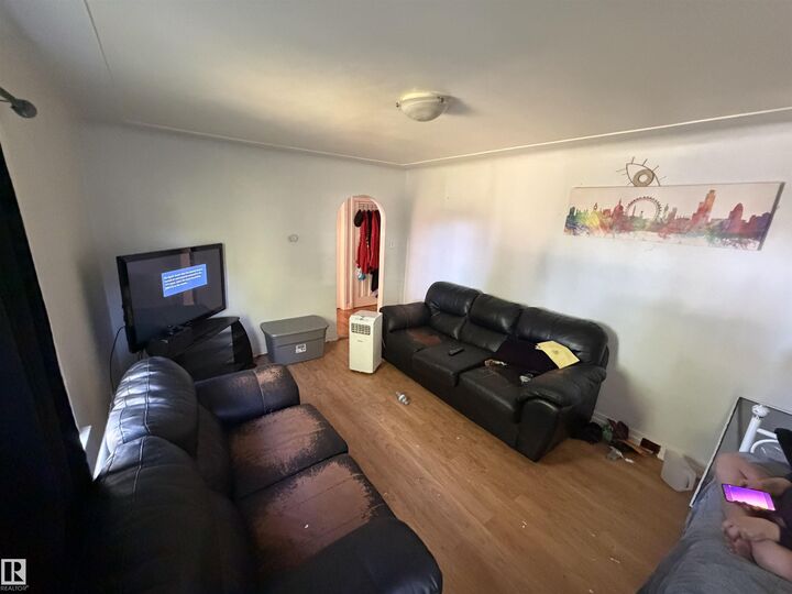Property Photo:  12245 81 Street NW  AB T5B 2T2 