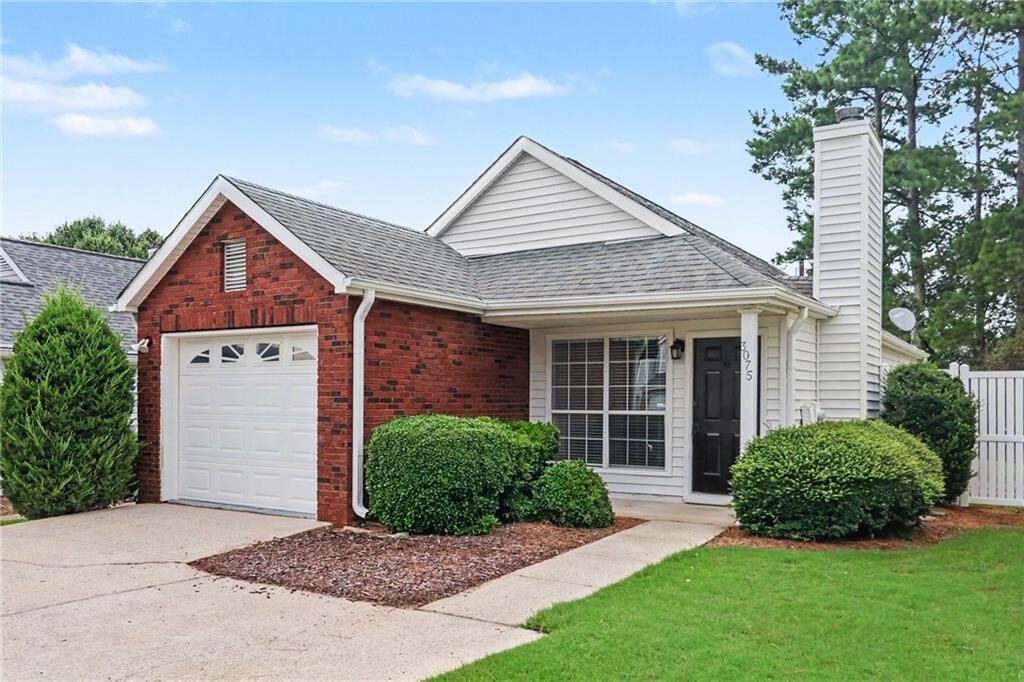Property Photo:  3075 Barnwood Crossing  GA 30097 