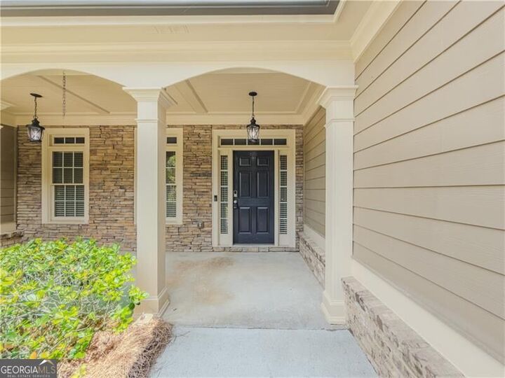 Property Photo:  517 Richmond Place  GA 30052 