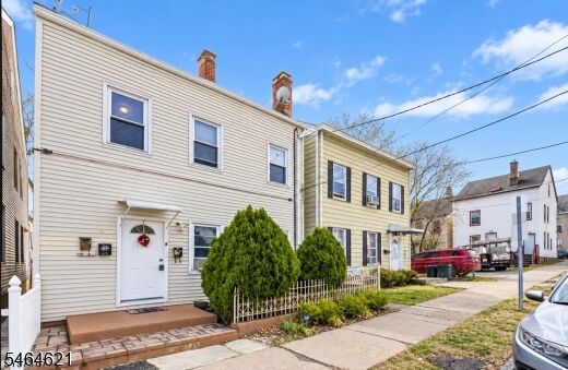 Property Photo:  236 N 6th St 1  NJ 07508 
