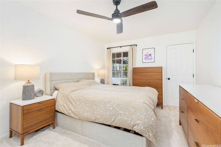 Property Photo:  468 Mananai Place 11G  HI 96818 