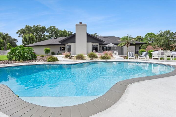 Property Photo:  37 Lake Eloise Lane  FL 33884 