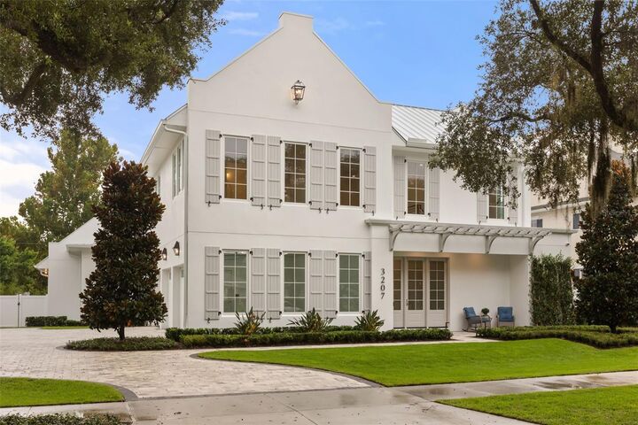 Property Photo:  3207 Middlesex Road  FL 32803 