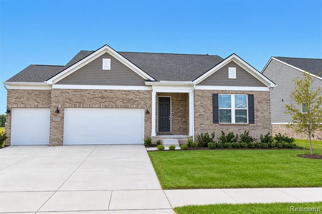 Property Photo: 20505 West Kilburn Drive MI 48044