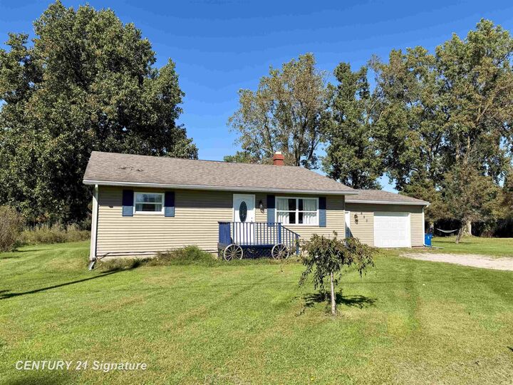 Property Photo:  620 W Main Street  MI 48463 
