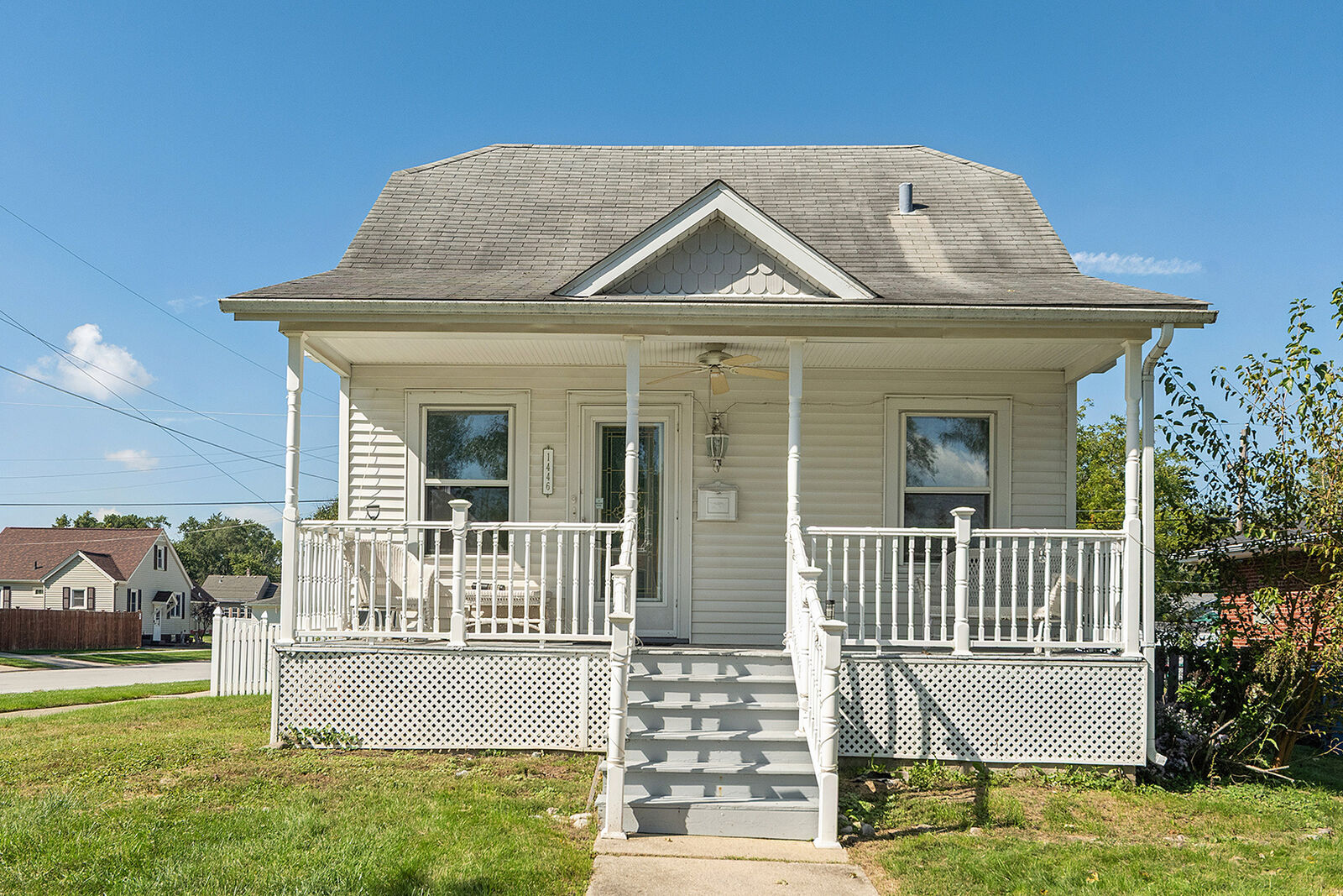 Property Photo: 1446 Selleck Street IL 60417