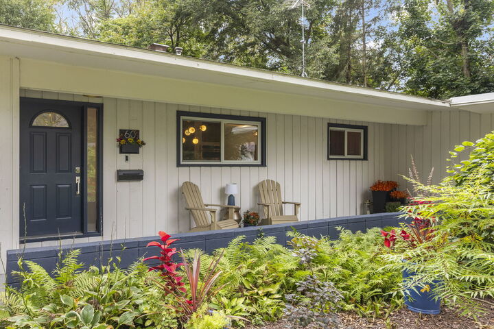 Property Photo:  60 Golden Larch Court  IL 60540 