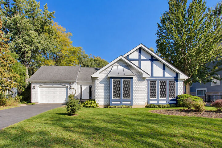 Property Photo:  911 Glenwood Lane  IL 60025 