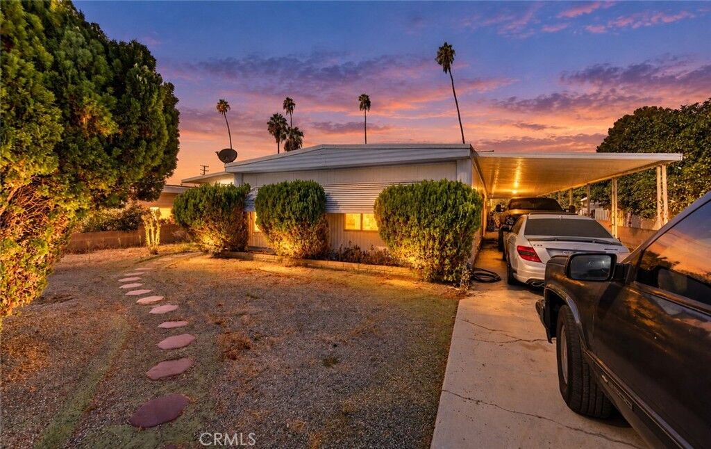 Property Photo: 651 Taschner Dr CA 92543
