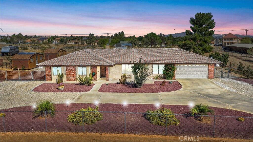 Property Photo: 18494 Mojave CA 92345