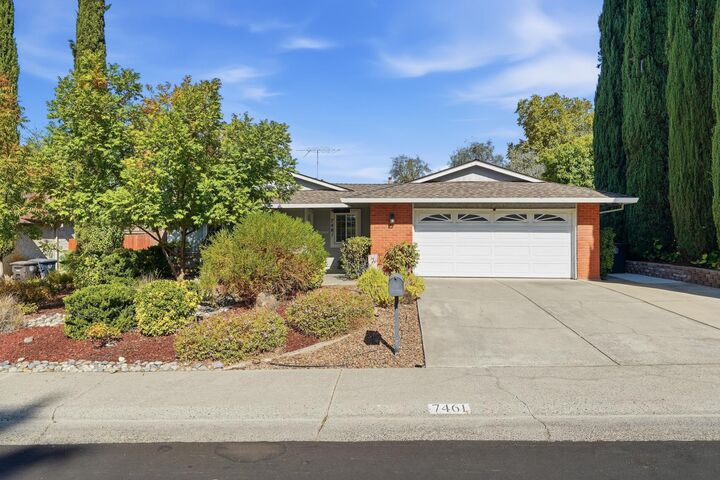 Property Photo: 7461 Mar Vista Way CA 95621
