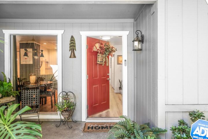 Property Photo: 5112 Kovanda Avenue CA 95608