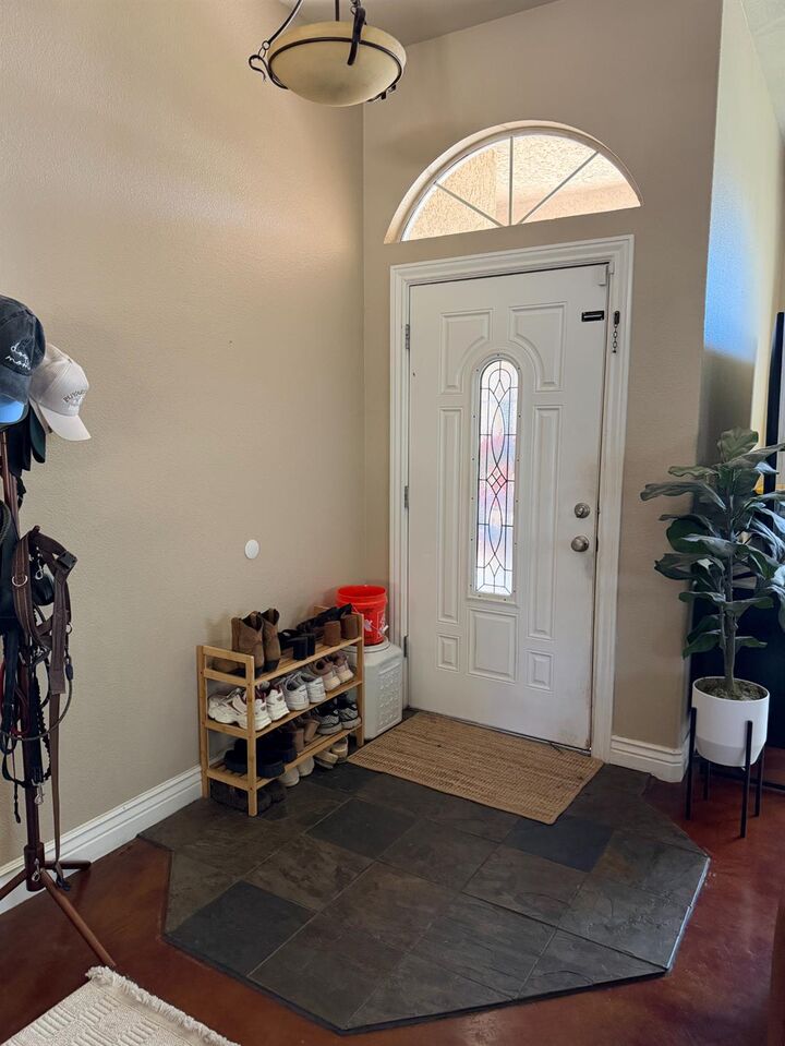 Property Photo: 1390 Ranch House CA 95361
