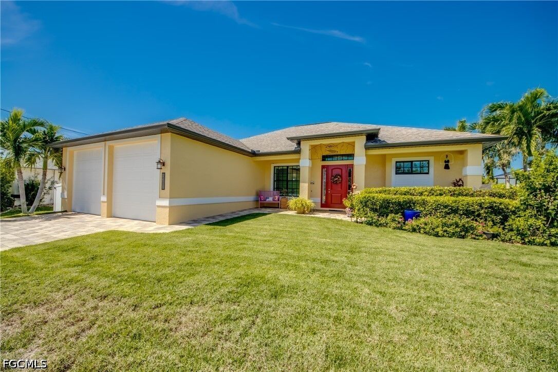 Property Photo: 5380 Genesee Parkway FL 33922
