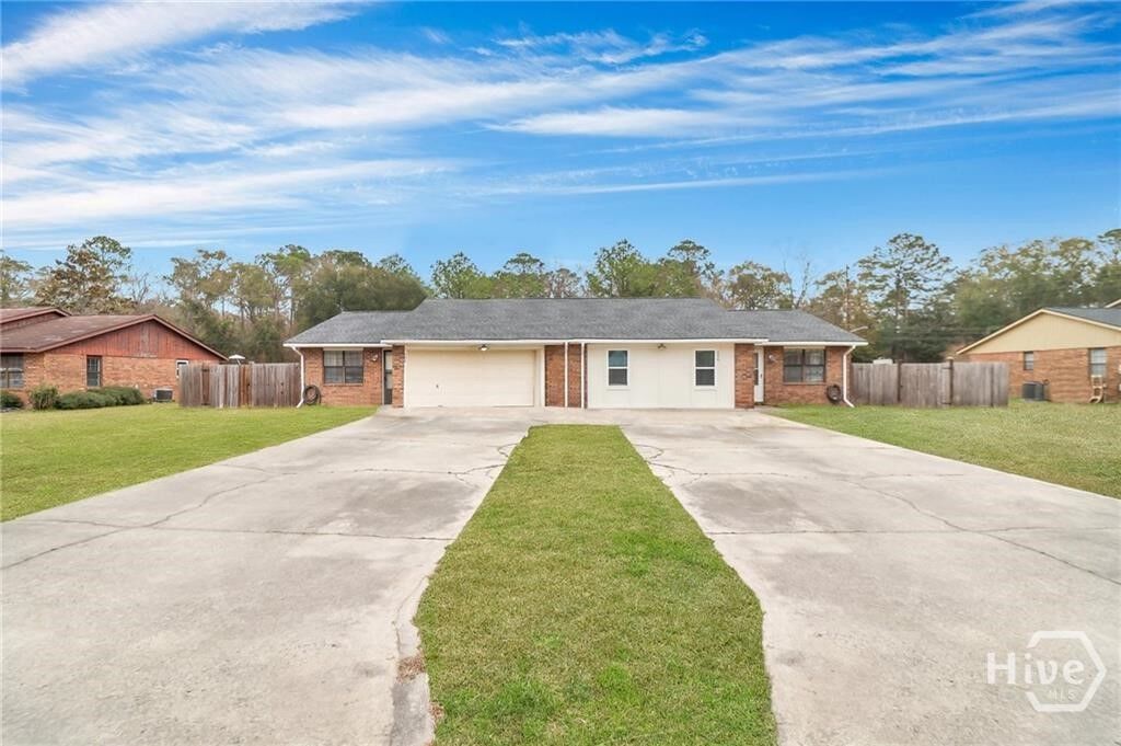 Property Photo:  506 Greenbay Avenue  GA 31326 