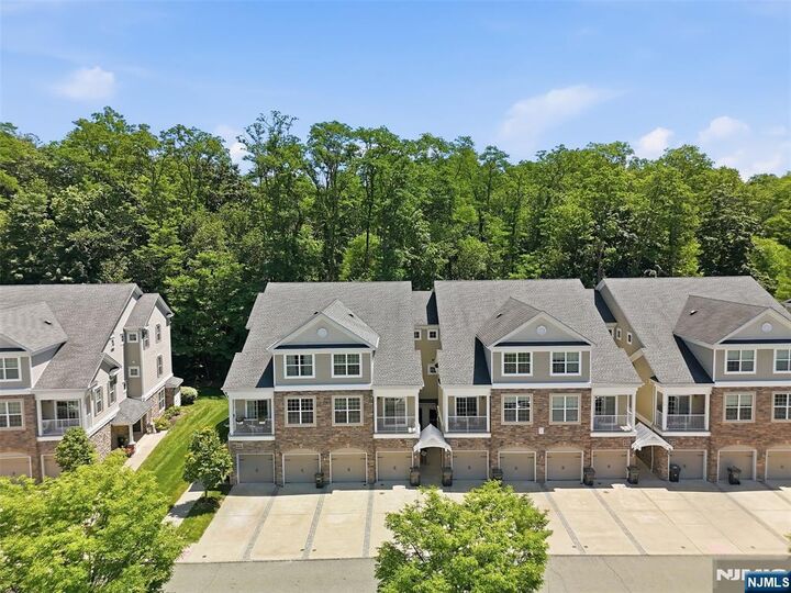 Property Photo:  404 Waterview Court 404  NJ 07927 