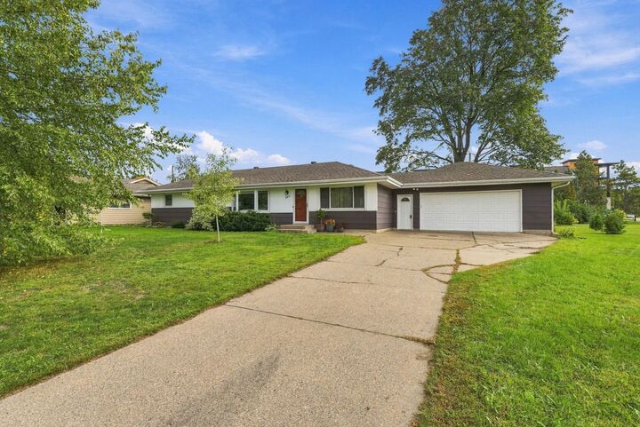 Property Photo: 8413 Meadow Lake Road E MN 55428