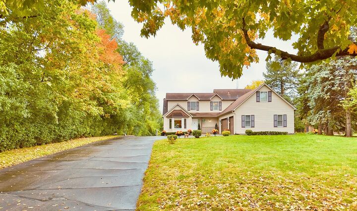 Property Photo: 1009 River Terrace Drive MN 55431