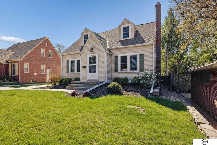 Property Photo:  3121 Cedar Avenue  NE 68502 