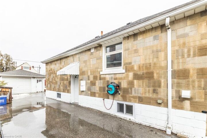 Property Photo:  146 Glencarry Avenue Lower  ON L8K 3R8 