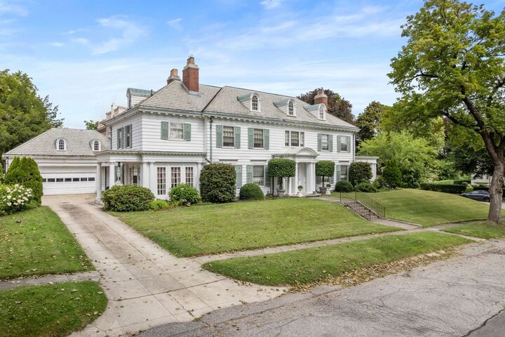 Property Photo:  2 Military Rd  MA 01609 