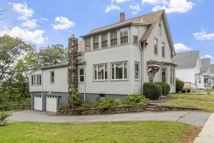 Property Photo:  265 Pine St  MA 01440 