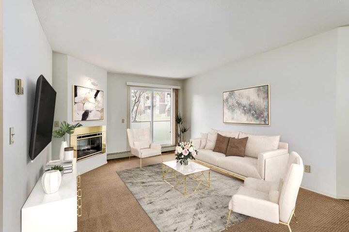 Property Photo:  1313 Edenwold Heights NW .  AB T3A 3T5 