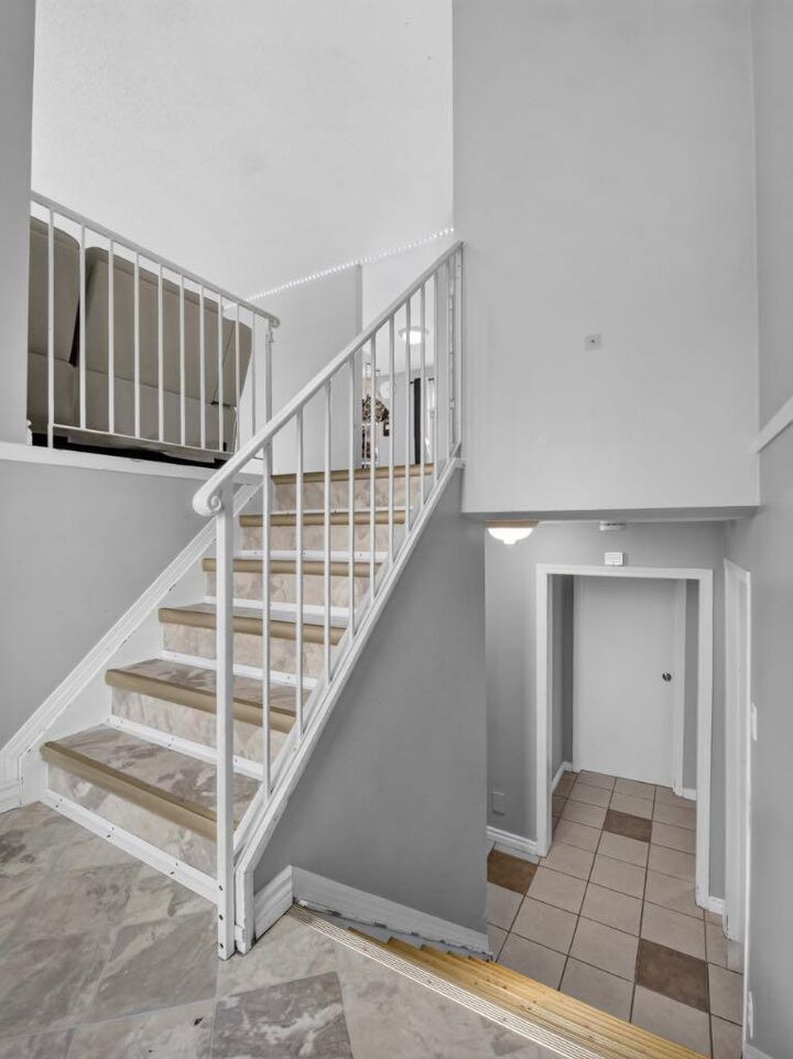 Property Photo:  640 Maidstone Drive NE  AB T2A 4B7 