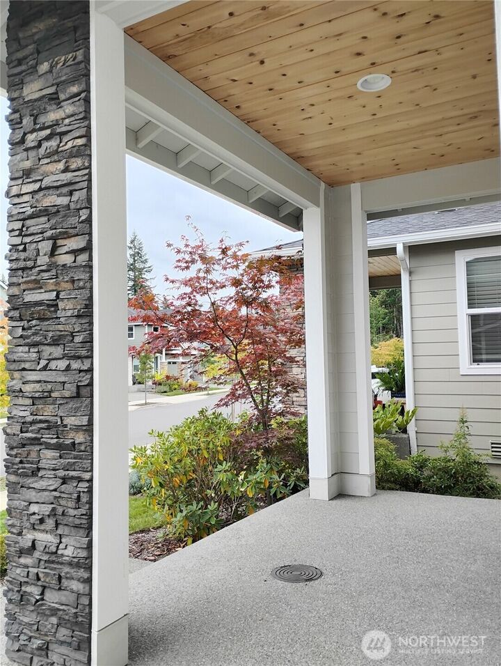 Property Photo:  33533  Juniper Avenue SE  WA 98010 