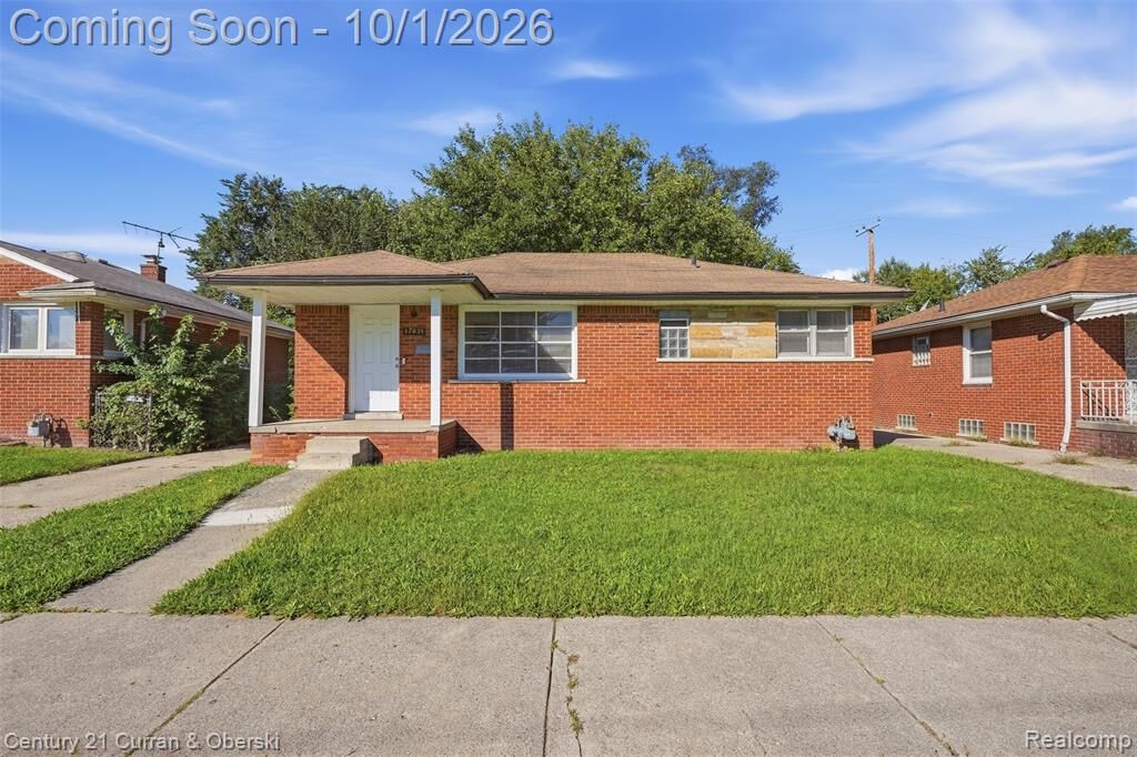 Property Photo:  17831 Hoover Street  MI 48205 