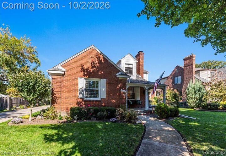 Property Photo:  1438 Hawthorne Road  MI 48236 