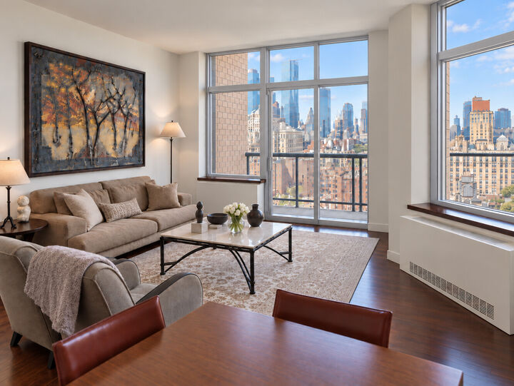 Property Photo: 188 E 64th Street 2006 NY 10065