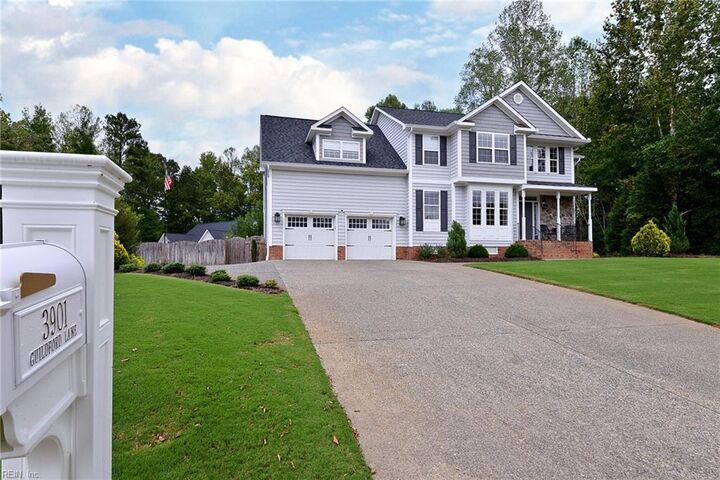 Property Photo: 3901 Guildford Ln VA 23188